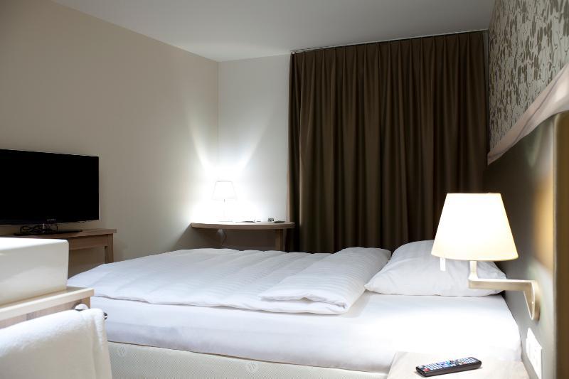 Platzhirsch Zuerich - Downtown Boutique Hotel & Sushi Lounge Exterior foto